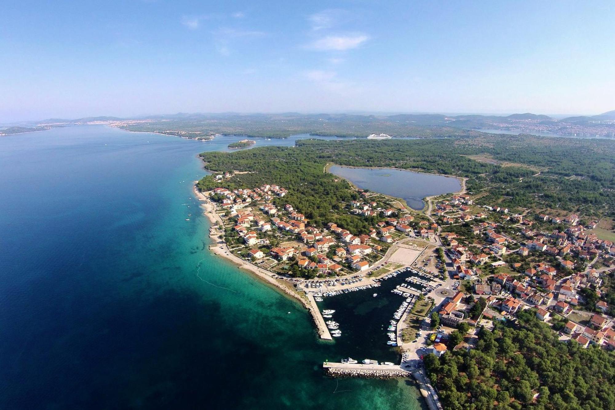 Apartments With A Parking Space Zablace, Sibenik - 4219 Exterior photo